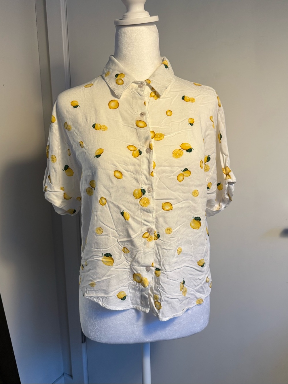 White Lemon Print Button-Up Shirt